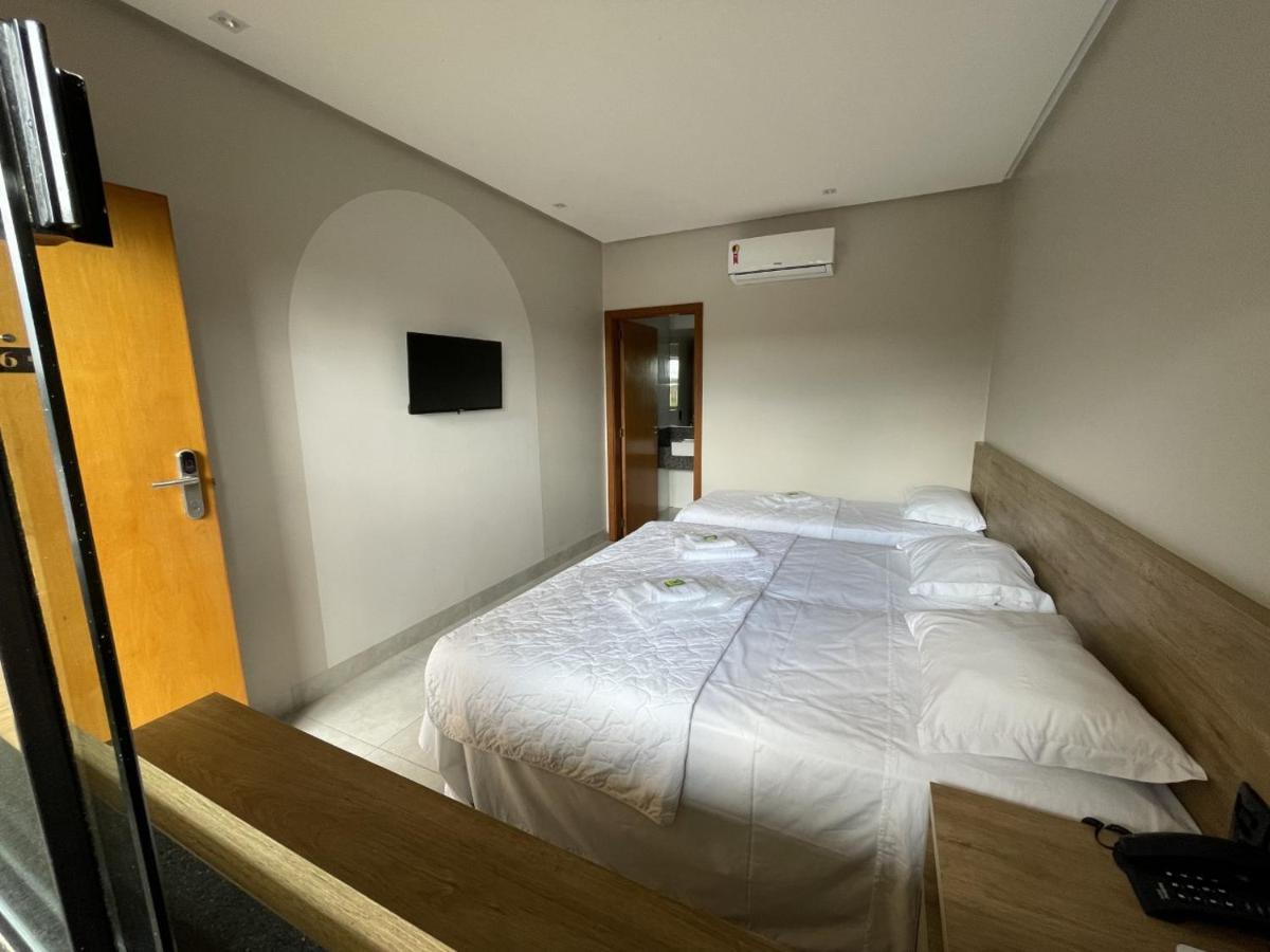 Hotel Do Lago Bela Vista de Goias ภายนอก รูปภาพ